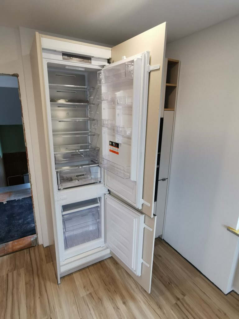 Referenčna kuhinja Toplux